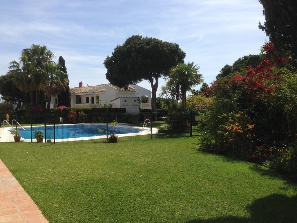 Beach Apartment Las Acacias Torrenueva La Cala De Mijas Room photo