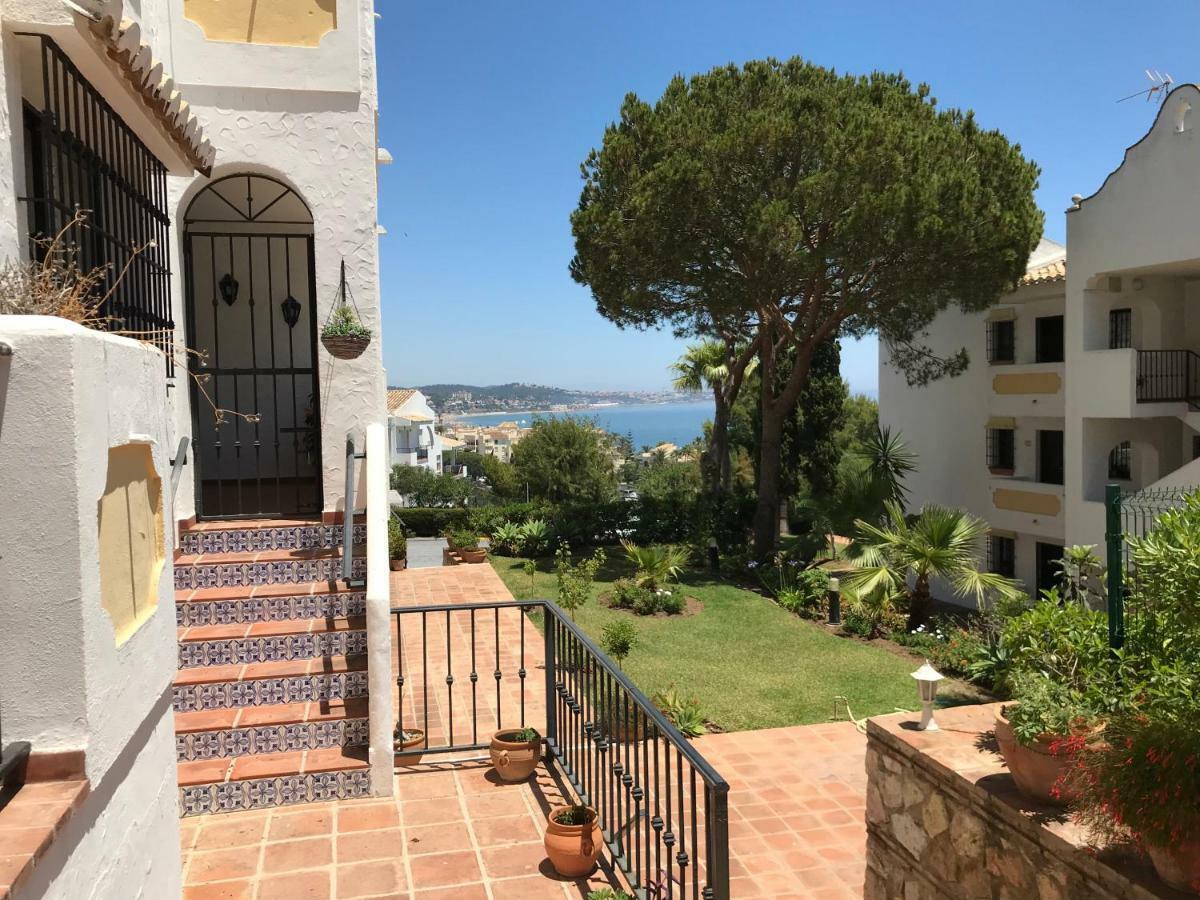 Beach Apartment Las Acacias Torrenueva La Cala De Mijas Exterior photo