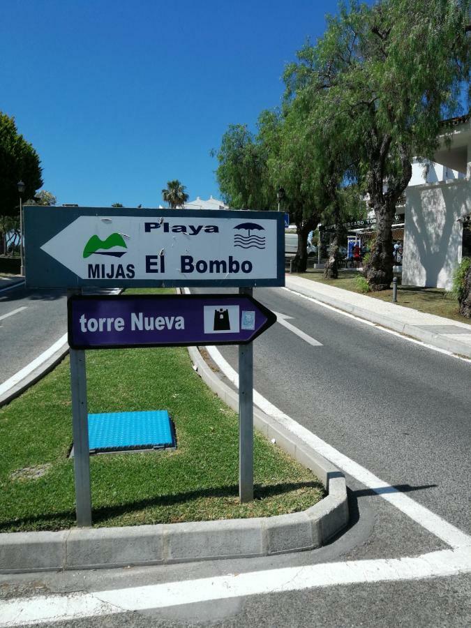 Beach Apartment Las Acacias Torrenueva La Cala De Mijas Exterior photo